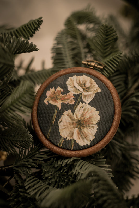 "Wild Flower 1" Circle Ornament