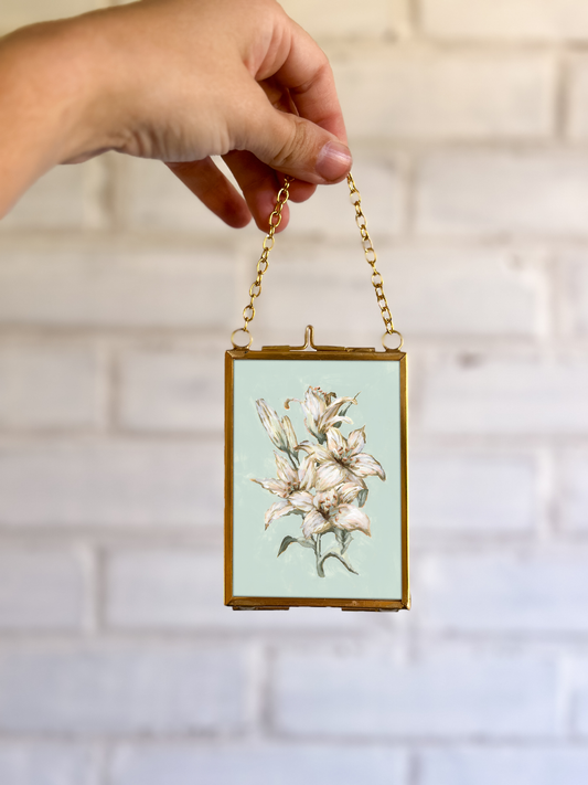 "Lily Flower 6" Gold Frame Ornament 