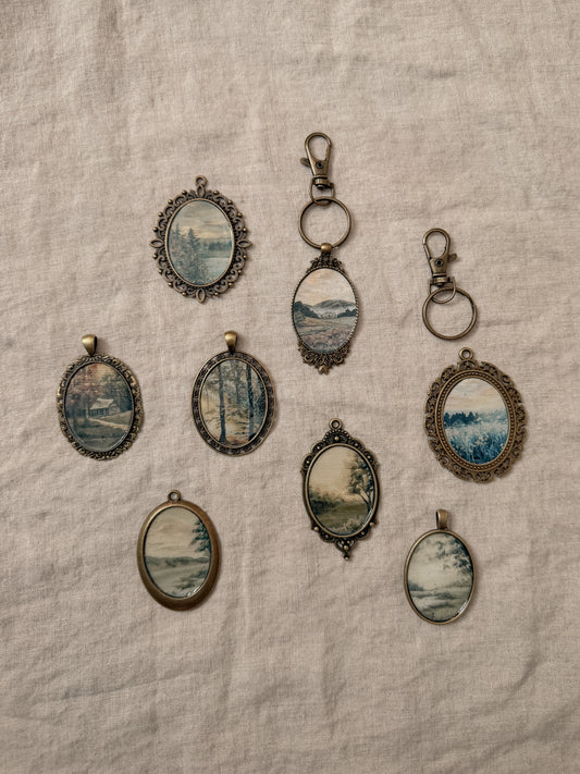 Landscape Antique Style Keychain Sets