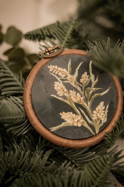 "Wild Flower 5" Circle Ornament 