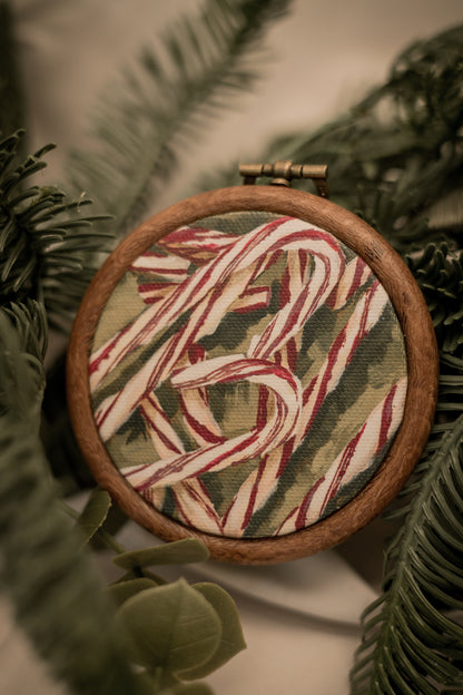 "Candy Canes" Circle Ornament 