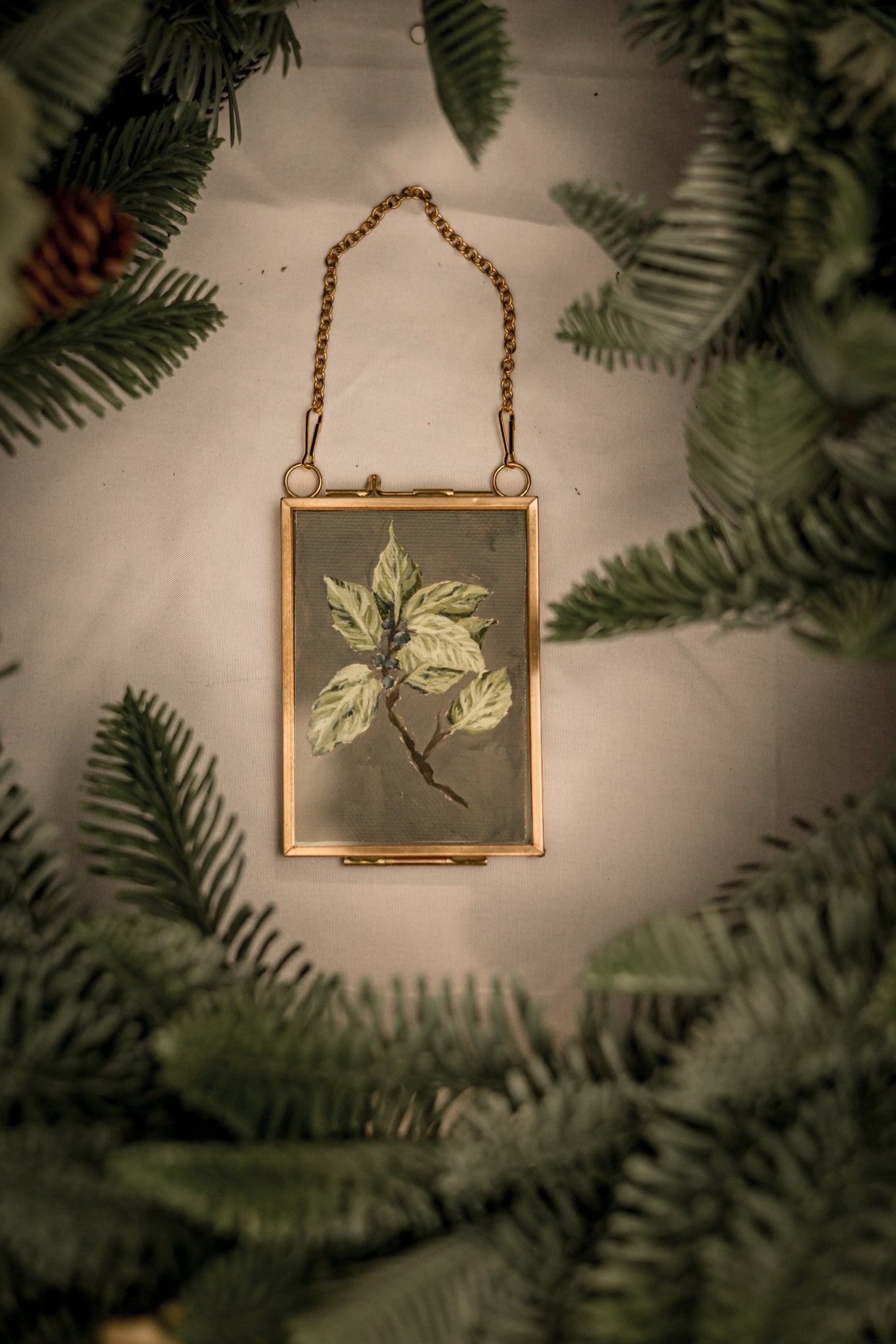 "Wild Flower 7" Gold Frame Ornament