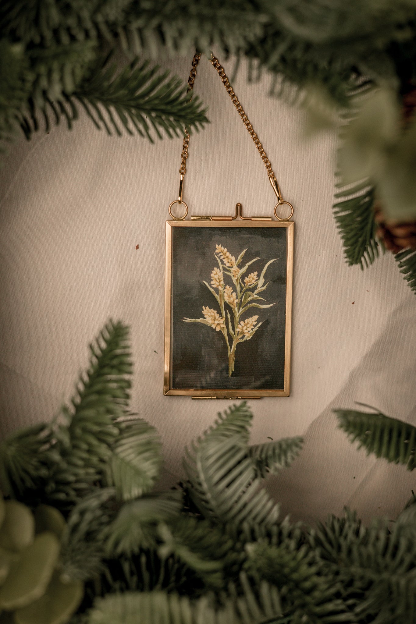 "Wild Flower 5" Gold Frame Ornament