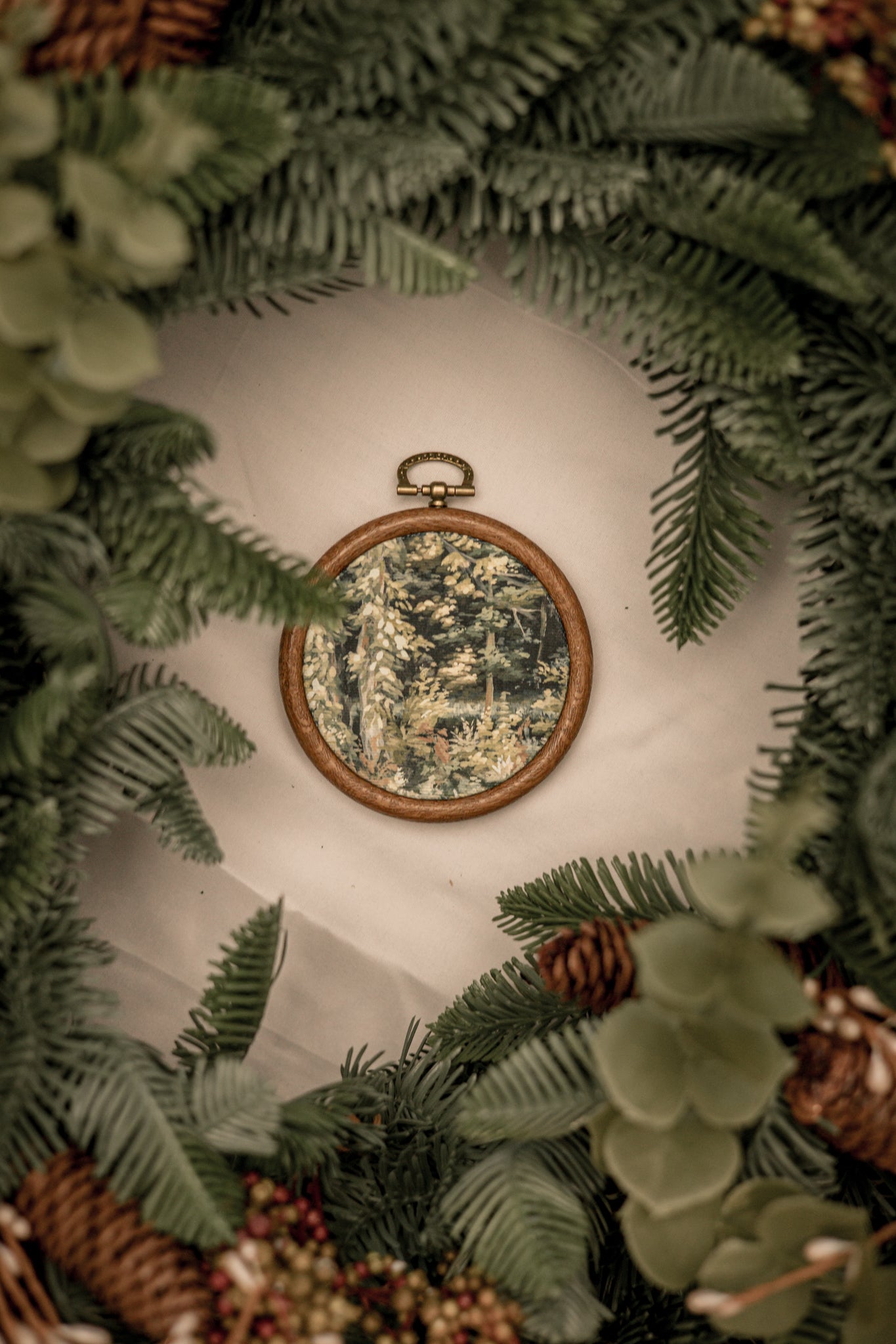 "Verdant Edge" Circle Ornament 