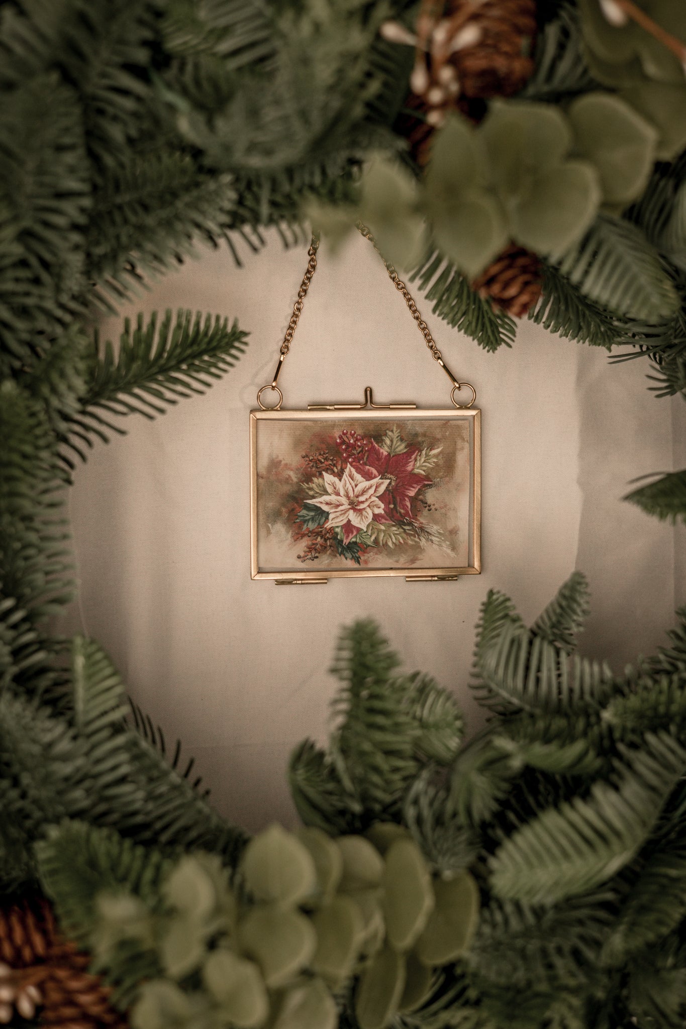 "Poinsettia 2" Gold Frame Ornament 